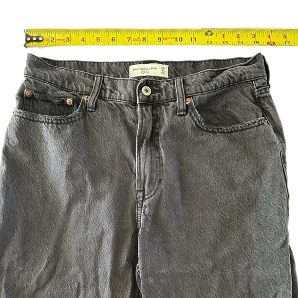 Abercrombie & Fitch The Loose High Rise Grey Jeans -Women’s 29/8XS - Picture 3 of 11